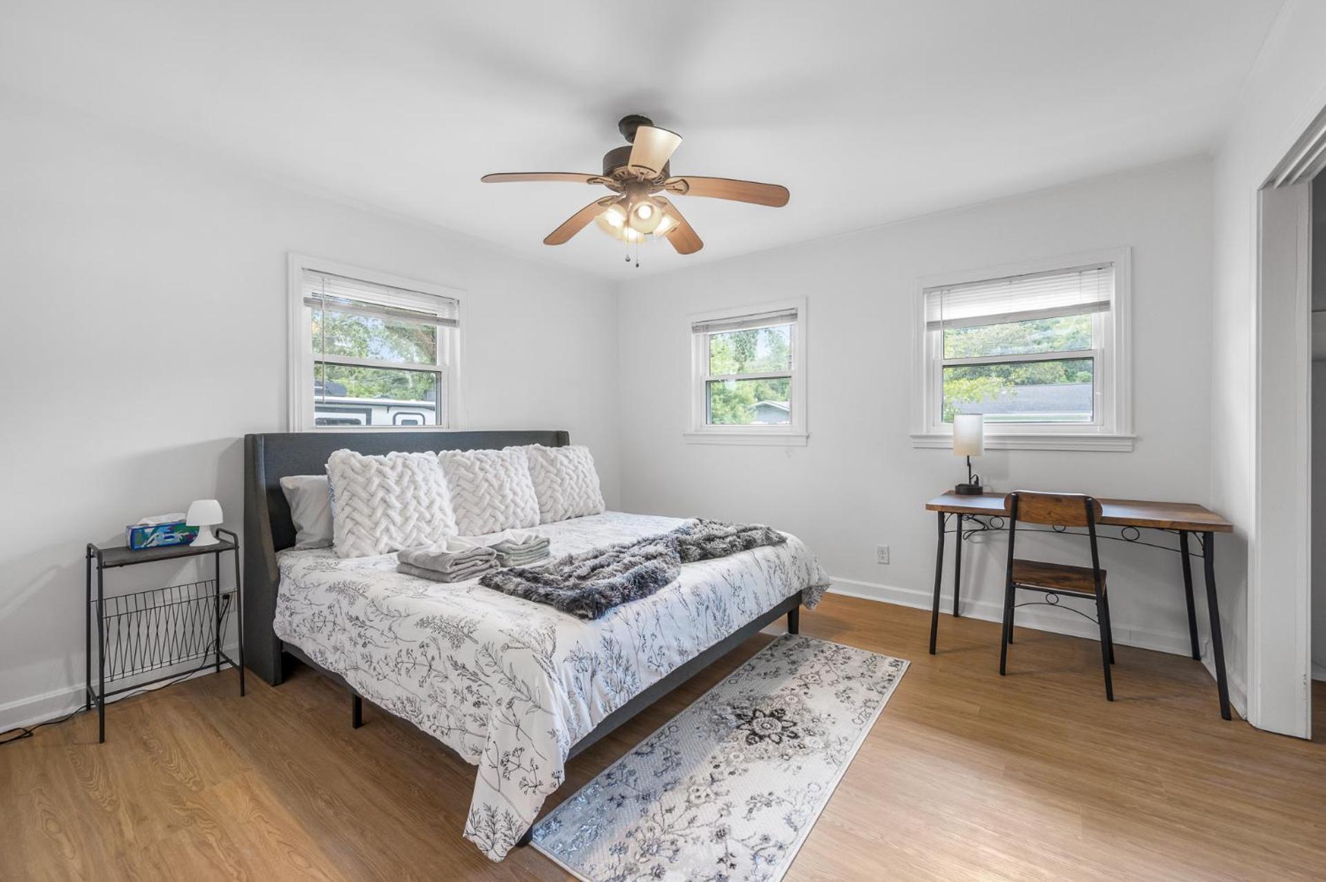 Southern Charm Getaway- 3Br In Park Circle Charleston Exterior foto